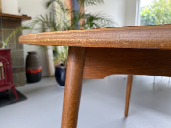 Image 1 of Hans J. Wegner voor Fritz Hansen FH4602 tafel