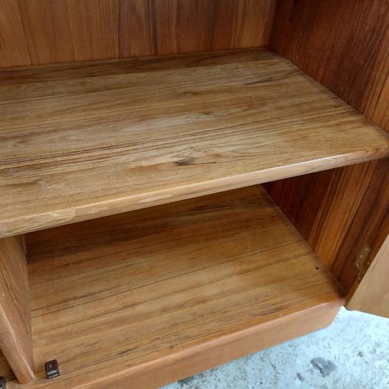 Image 1 of Vintage Dyrlund display cabinet, arched cabinet with lighting