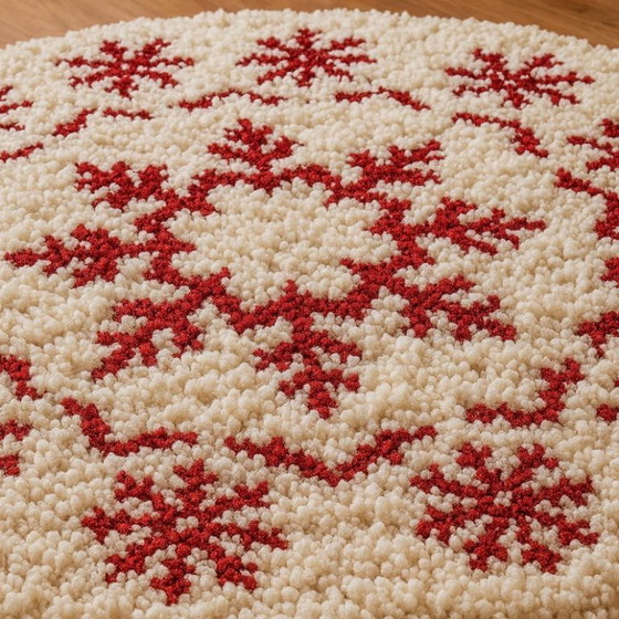 Image 1 of CHRISMAS Handmade Wool Snowflake Rug: Red & White Christmas Decor
