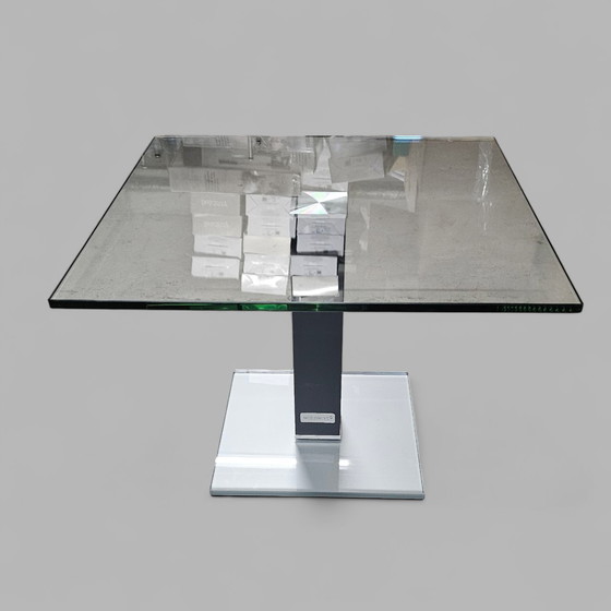 Image 1 of Tavolo di design in metallo e vetro, tavolino laterale, tavolino da caffè in vetro di valore, tavolino da divano