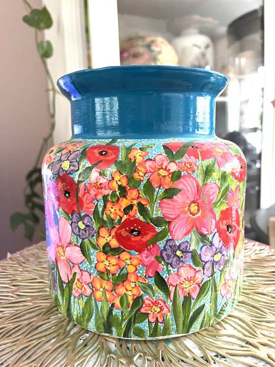 Image 1 of Hand-painted vase