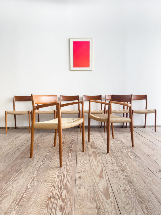 Image 1 of Mid Century Deense Teakhouten Eetkamerstoelen #57 & 77 door Niels O. Møller, J. L. Moller, Set van 8