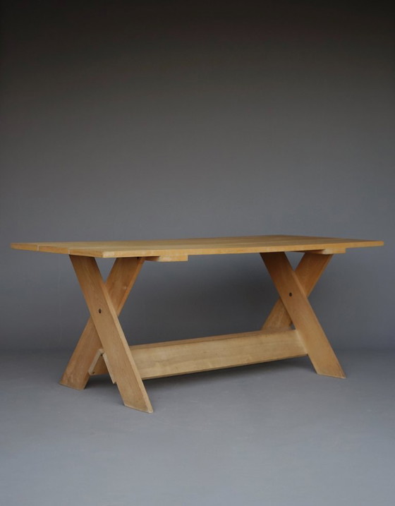 Image 1 of Un raro tavolo da pranzo 'Crate' di Gerrit Rietveld per Cassina, anni '80