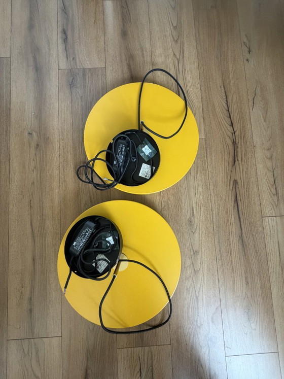 Image 1 of 2x Lampe suspendue UMAGE Asteria moyenne originale, jaune ocre