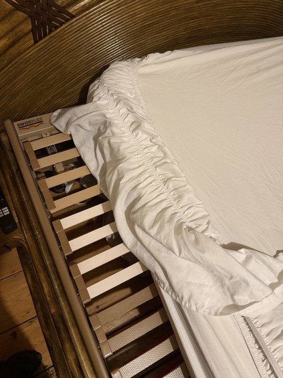 Letto matrimoniale in rattan marrone con testiera e comodini integrati, Roche Bobois, Letti matrimoniali, Bambù (foto 5 di 6)