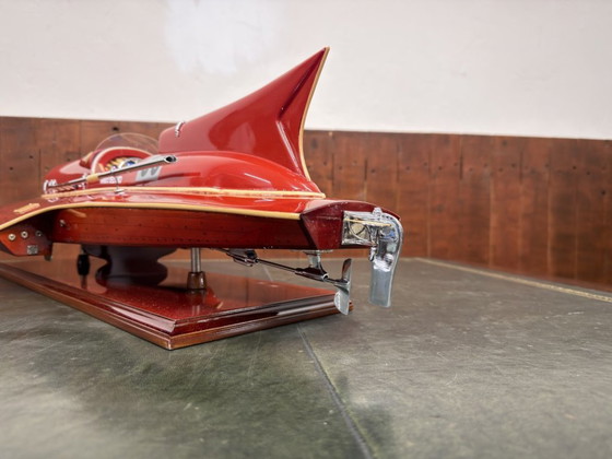 Modello di Barca Ferrari Hydroplane con Certificato – Oggetti decorativi, Pelle, Metallo (photo 6 of 18)