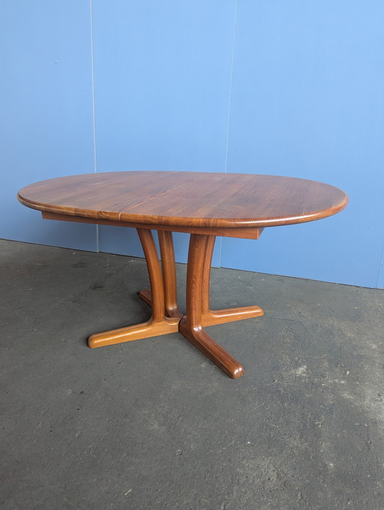 Image 1 of Table de salle à manger extensible vintage danoise en teck, Dyrlund