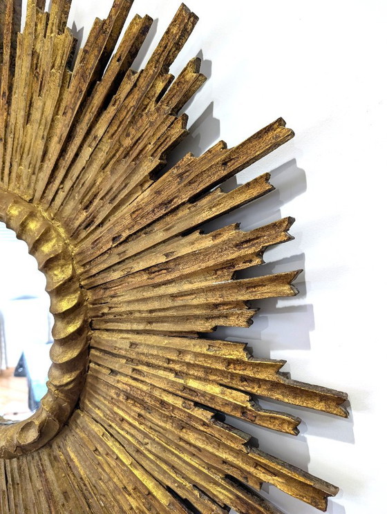 Grand Miroir Soleil Mid-Century en Bois Sculpté Doré, Années 1950 – Glass, Wood (photo 5 of 20)