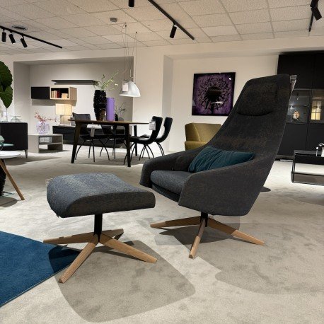 Image 1 of Poltrona Montis Puk con pouf