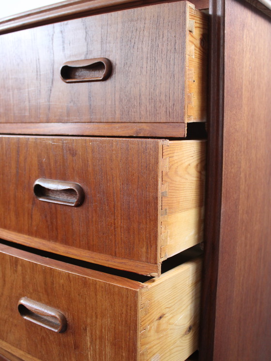 Image 1 of Cassettiera danese vintage in teak 