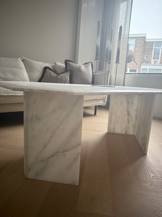 Image 1 of Italiaans carrara marmeren salontafel 