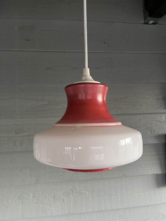 Image 1 of Lampada a sospensione vintage in vetro opalino