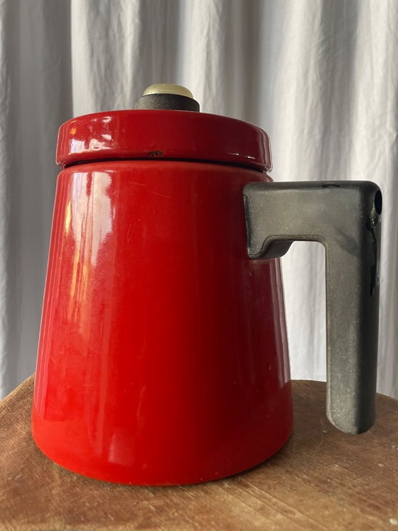Image 1 of Emaillierte Kaffeekanne aus Gusseisen von Antti Nurmesniemi für Finel, 1950