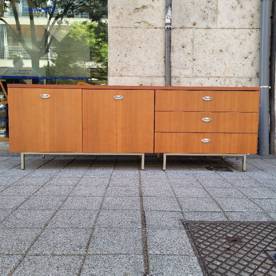 Image 1 of Sideboard / enfilada in walnut wood and steel, following George Nelson, Mid-century, 70’s