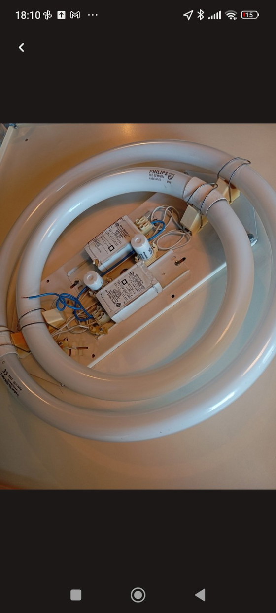 Image 1 of 2x Martinelli bolla 60cm by 60cm