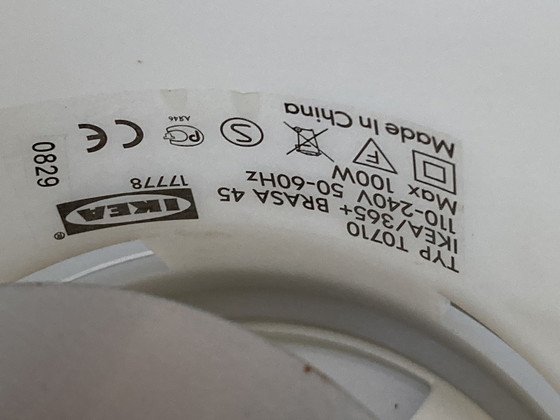 Image 1 of Grote IKEA hanglamp in wit gelakt metaal in de vorm van een vintage halve maan