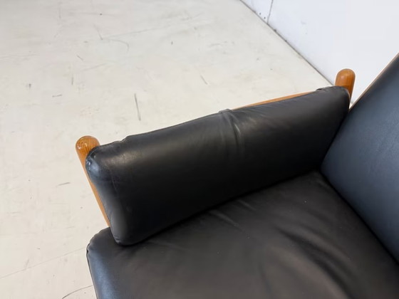Image 1 of 4 fauteuils Illum Wikkelso, 1 ensemble table et chaises Silkeborg (cfc)