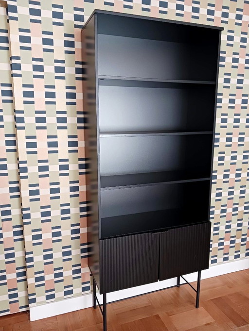 La Redoute Black Library