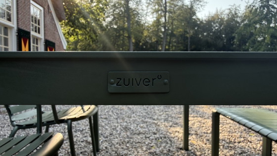 Image 1 of Zuiver Vondel tuinset groen | aluminium designset | tafel, bank en 2 stoelen