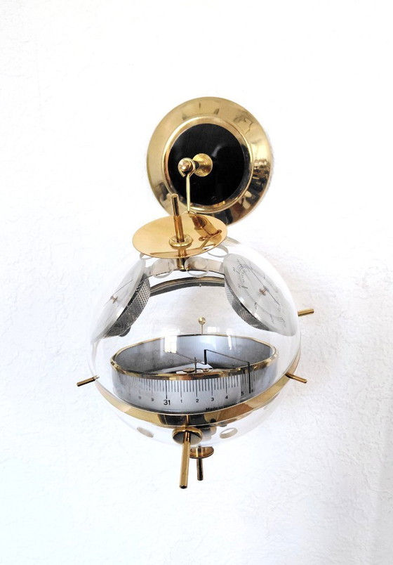 Image 1 of Station météorologique Huger de l'ère spatiale nouveau stock ancien