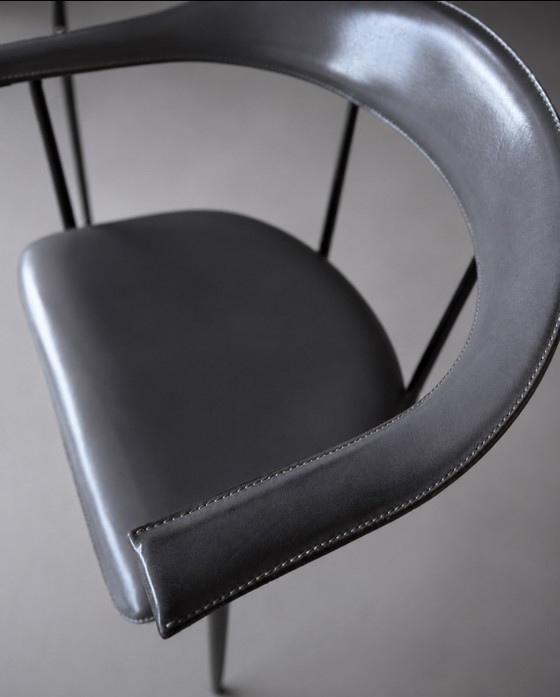 Image 1 of 4 Fasem P40 lederen fauteuils, Vegni & Gualtierotti, ca.90s