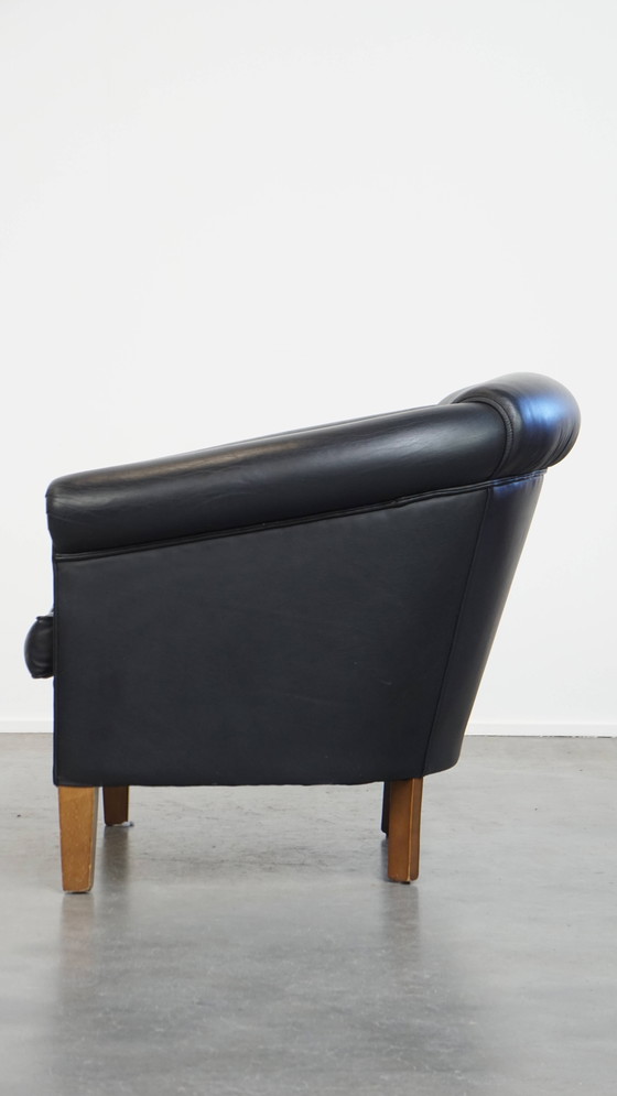Image 1 of Black Beef Leather Club Chair in English Style