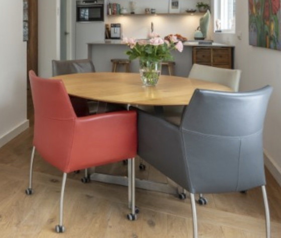 Vendo bellissimo tavolo da pranzo in rovere, diametro 125 cm. – de Tafelfabriek, Tavoli da pranzo, Metal (photo 3 of 12)