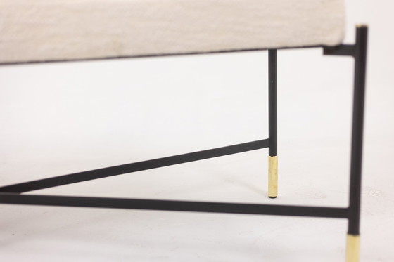 Image 1 of Paar weiße Sitzbänke aus lackiertem und vergoldetem Metall - 2000er Jahre