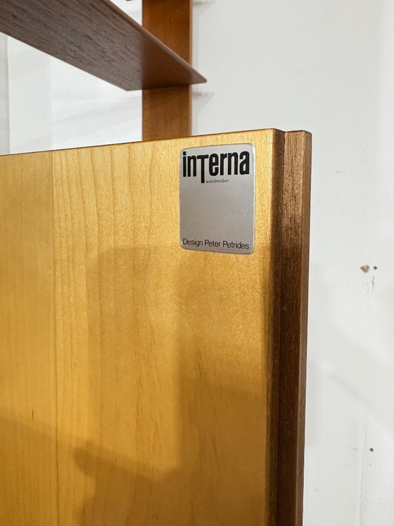 Image 1 of Estantería modular de pared de mediados de siglo de Interna-Peter Pedrides / Sistema de estanterías de teca de la década de 1960