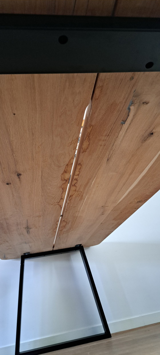 Image 1 of Table des tables lourdes 2,30 m