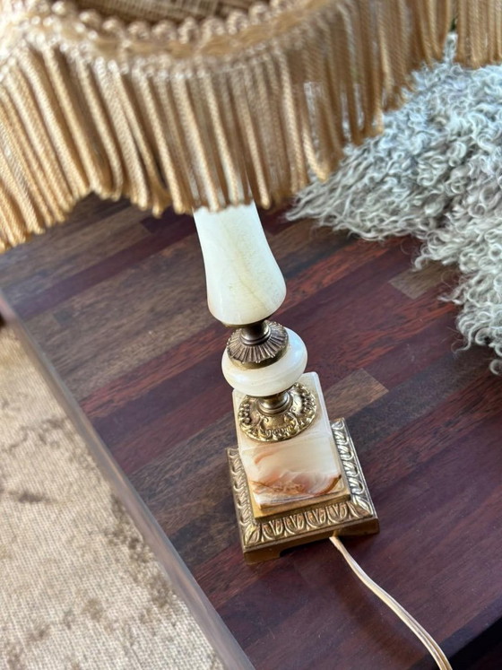 Vintage marble table lamp (photo 3 of 5)