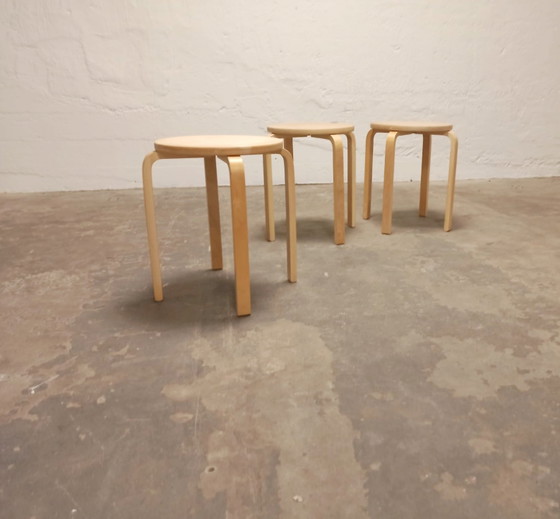Image 1 of 3 x IKEA Frosta Hocker