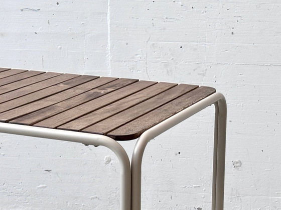 Image 1 of IKEA FURUÖN tuinset met tafel, 2 stoelen en 2 krukjes, gemaakt van acaciahout.