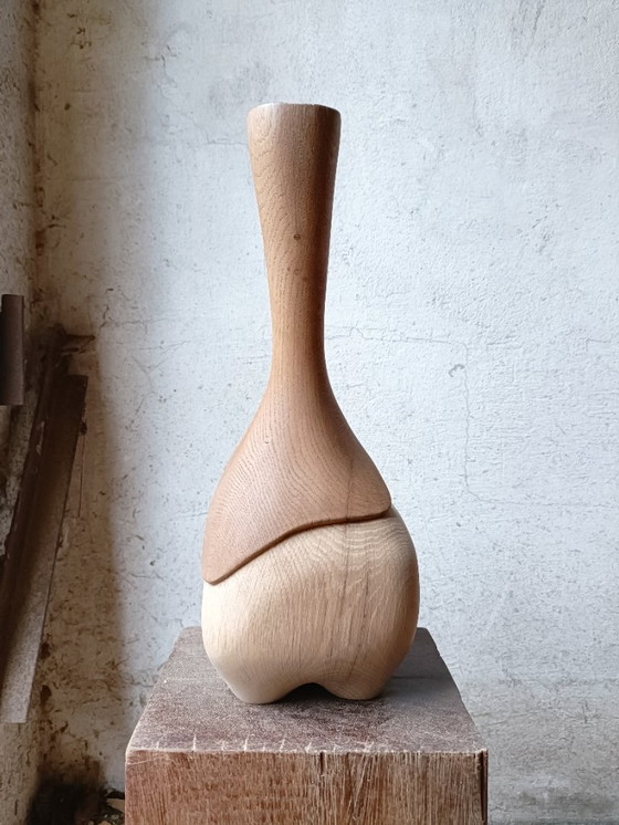 Image 1 of Vase/sculpture in carved solid oak