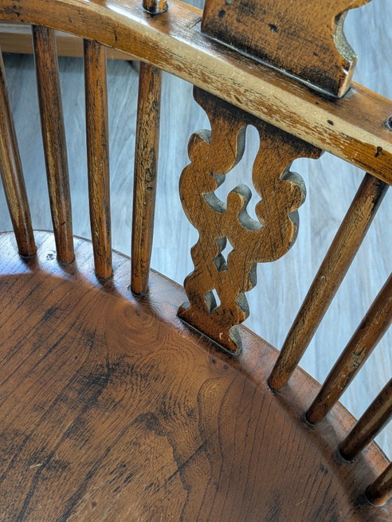 Image 1 of Antique English Highback Windsor armchair | 19th-century elm/oak