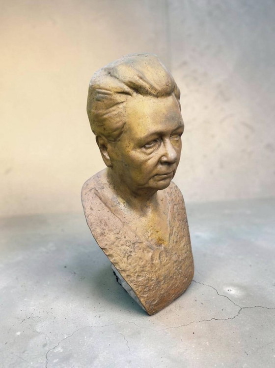 Busto di donna, color bronzo, Sculture, Marrone, Realisme (foto 2 di 9)