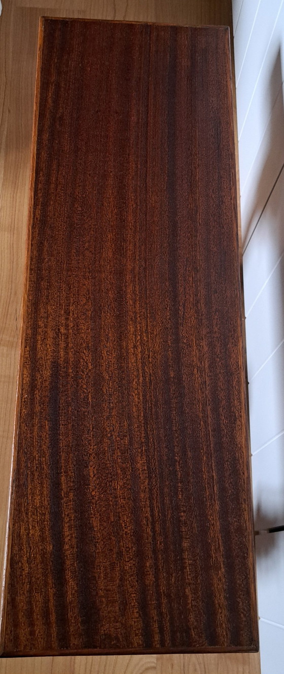 Image 1 of Brutalistische bijzettafel wijnranken vintage