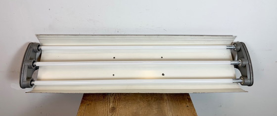 Image 1 of Lampadario industriale grigio a sospensione di Polam Gdansk, anni '70