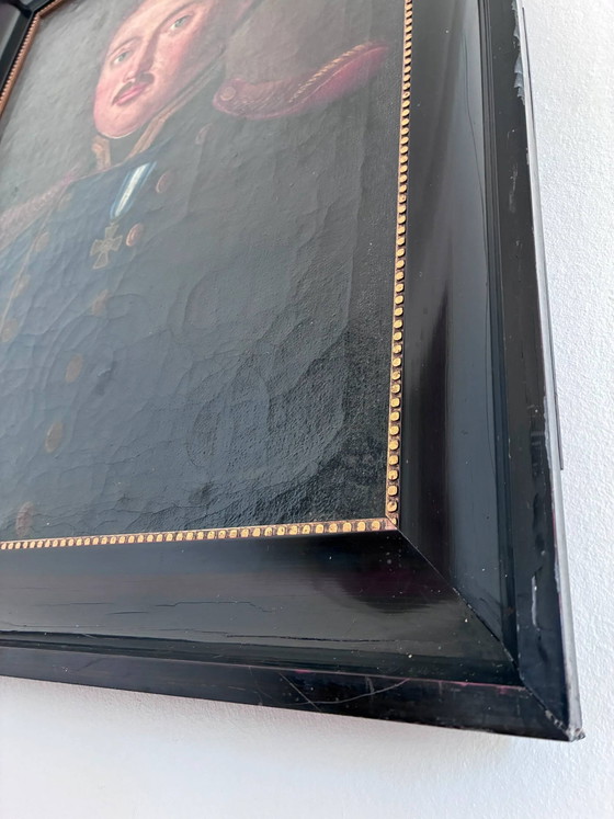 Image 1 of Peinture à l'huile originale ancienne représentant un officier, grand portrait d'homme.