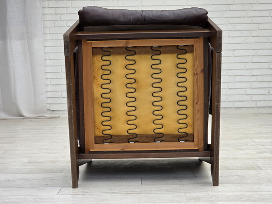 Image 1 of 1970, Scandinavische fauteuil, bruin meubelleer, donker beukenhout.