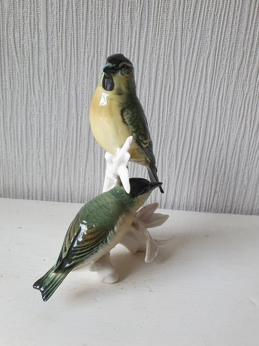 Karl Ens porcelain, two redpolls model 7451 perfect