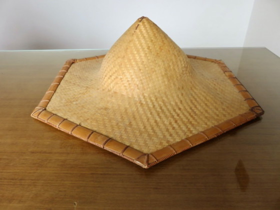 Cappello asiatico in rattan, decorazione murale vintage – Decorazioni murali (photo 10 of 10)
