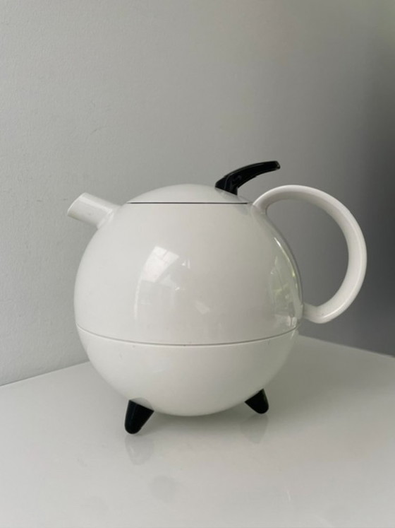 Image 1 of Bouteille isotherme Leifheit Galileo – Hans Erich Slany – un classique du design postmoderne