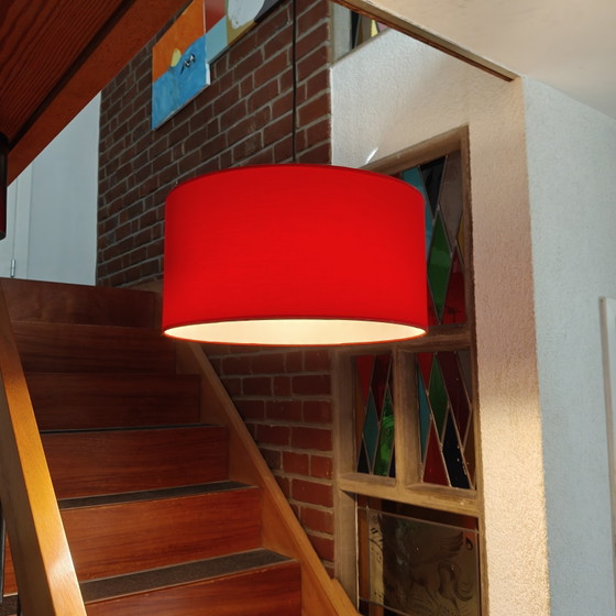 Image 1 of Lampada a sospensione Stéphane Davidts Ø40 cm – Paralume in tessuto rosso