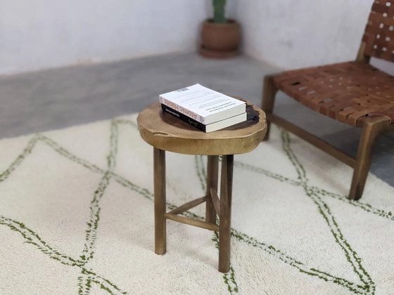 Walnut wood table – Side tables, Rustic (photo 5 of 9)