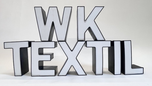 Lettere WK-TEXTIL, Metallo, Vetro Acrilico, H 30cm