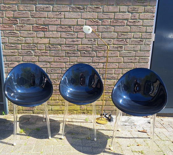 Image 1 of Kartell: la sedia impossibile di Philippe Starck