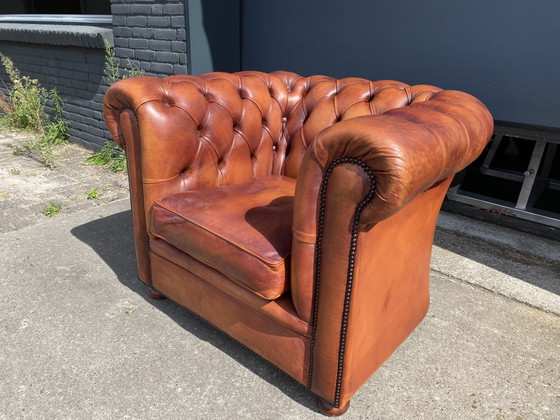 Fauteuil Club Cognac Bendic – Leather, Wood (photo 5 of 5)
