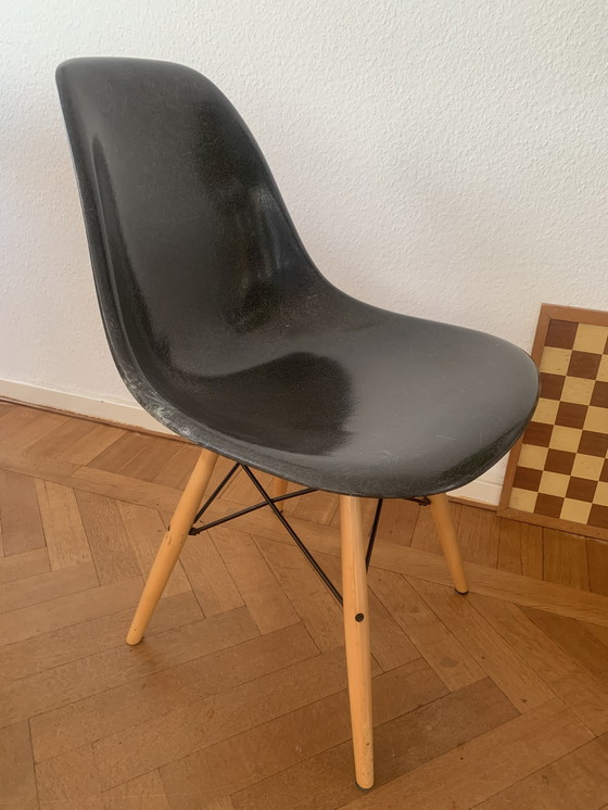 Image 1 of Vintage Eames Fiberglass DSR