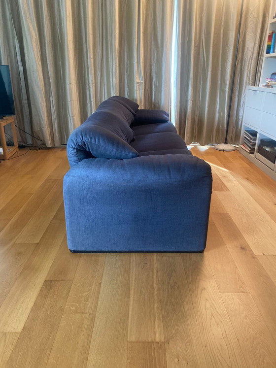 Image 1 of Canapé 3 places Cassina Maralunga bleu